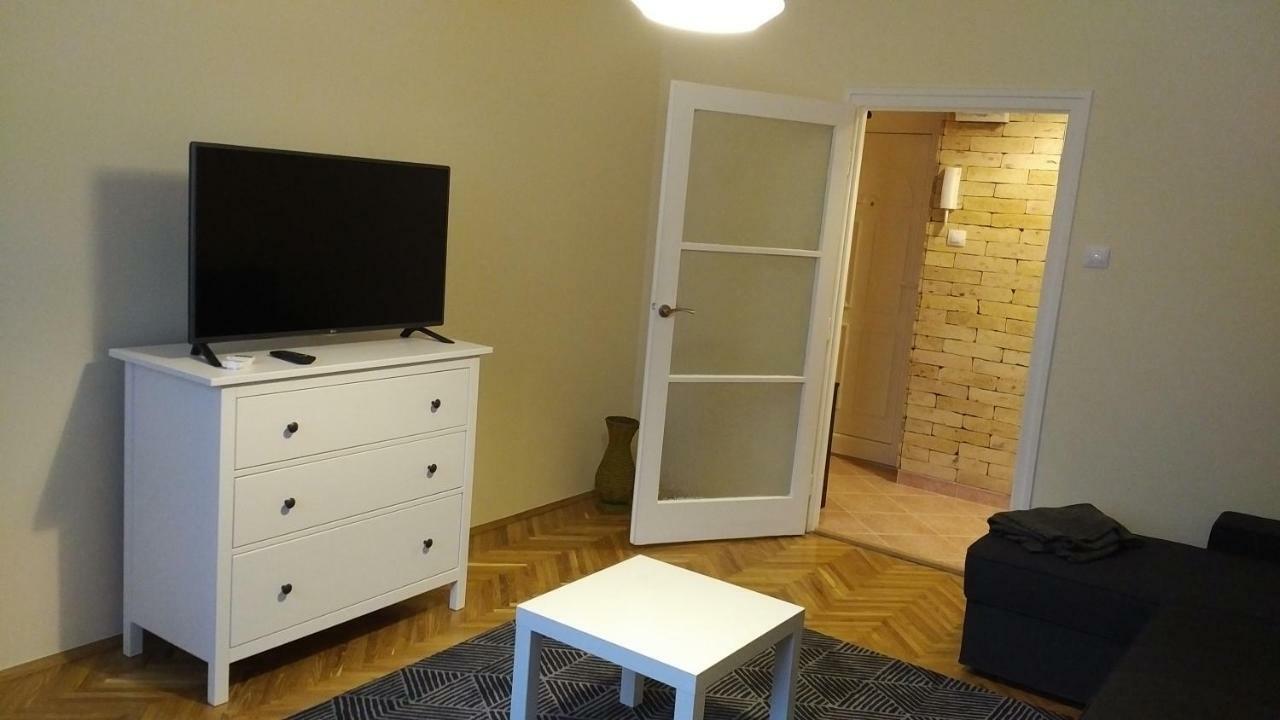 Heidi Apartman Szegedin Exterior foto