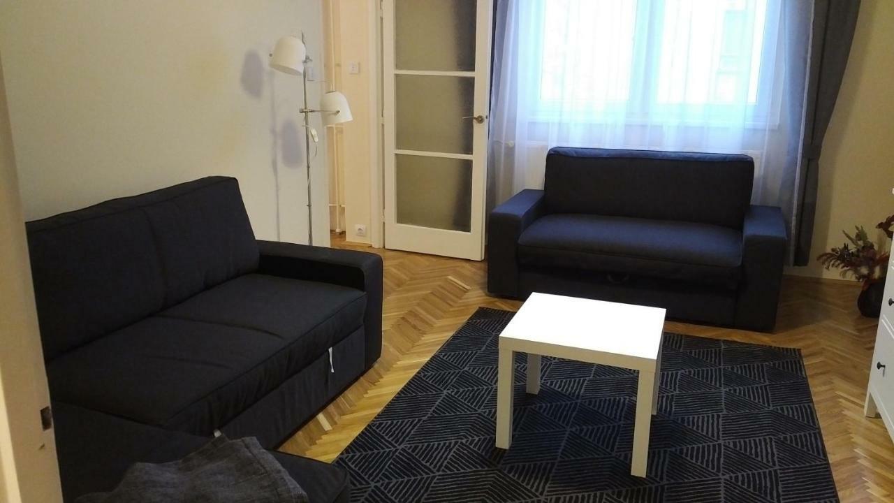 Heidi Apartman Szegedin Exterior foto